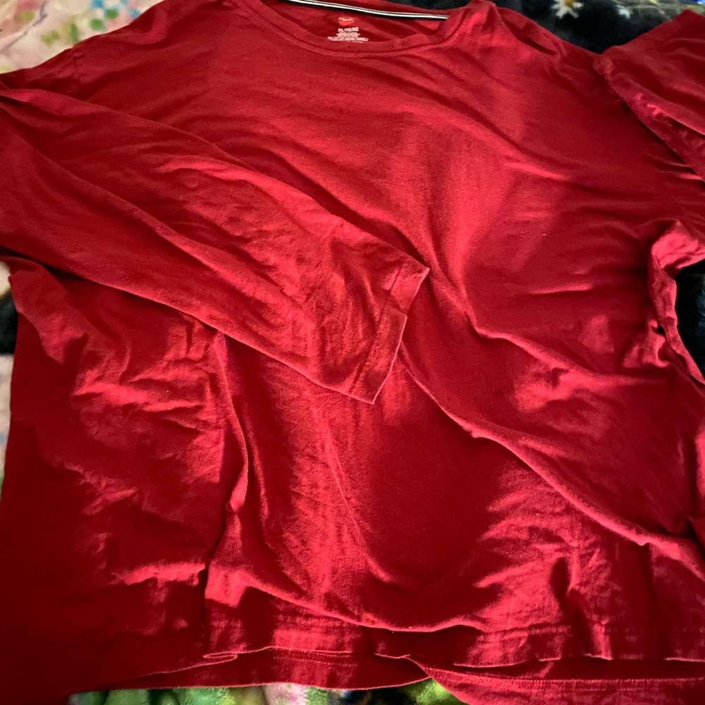 Levi's Bold Crimson Top